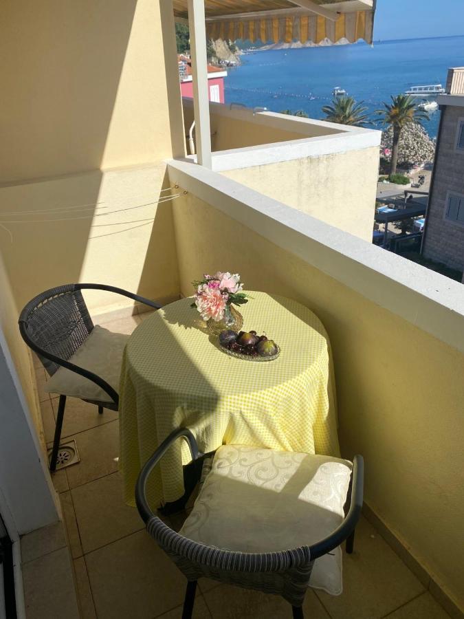 Miomir Perazic Apartments Petrovac Eksteriør billede