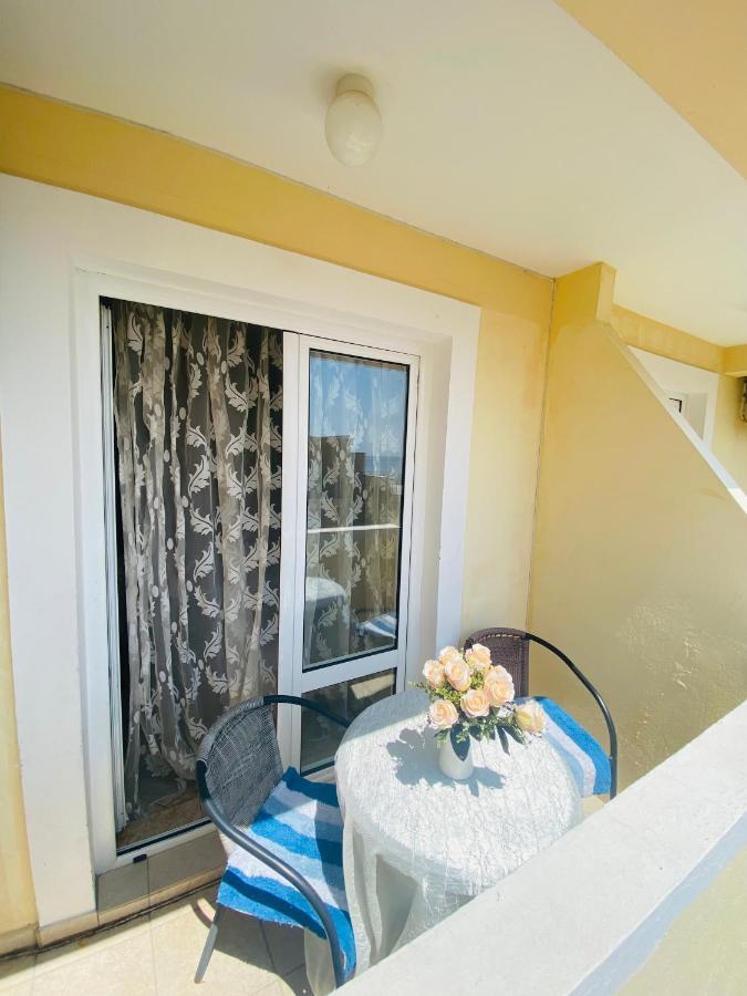 Miomir Perazic Apartments Petrovac Eksteriør billede