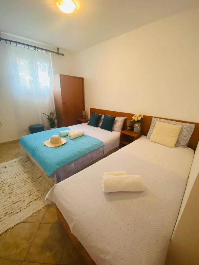 Miomir Perazic Apartments Petrovac Eksteriør billede