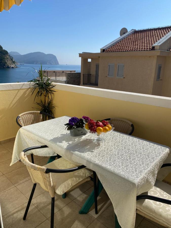Miomir Perazic Apartments Petrovac Eksteriør billede