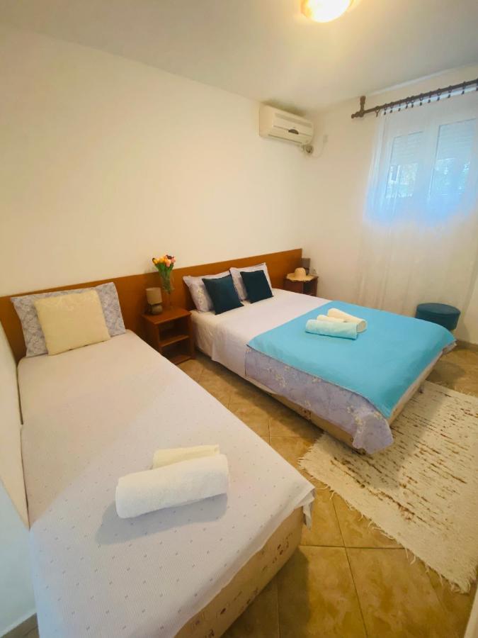 Miomir Perazic Apartments Petrovac Eksteriør billede